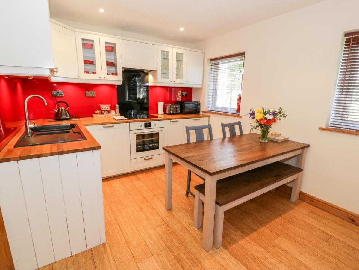 Holiday home Redwood *